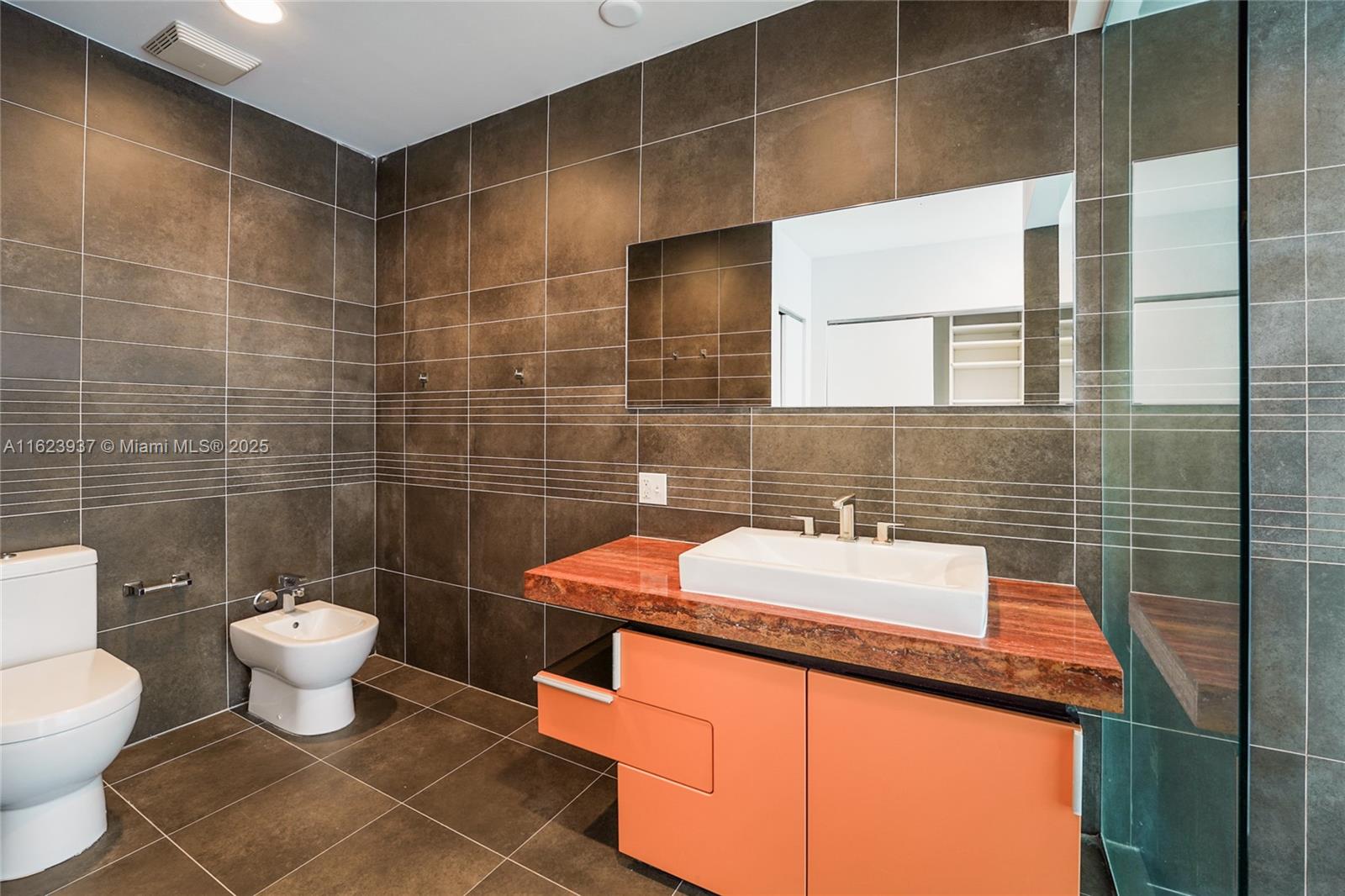 2100 Park Ave 108 Property Photo 13