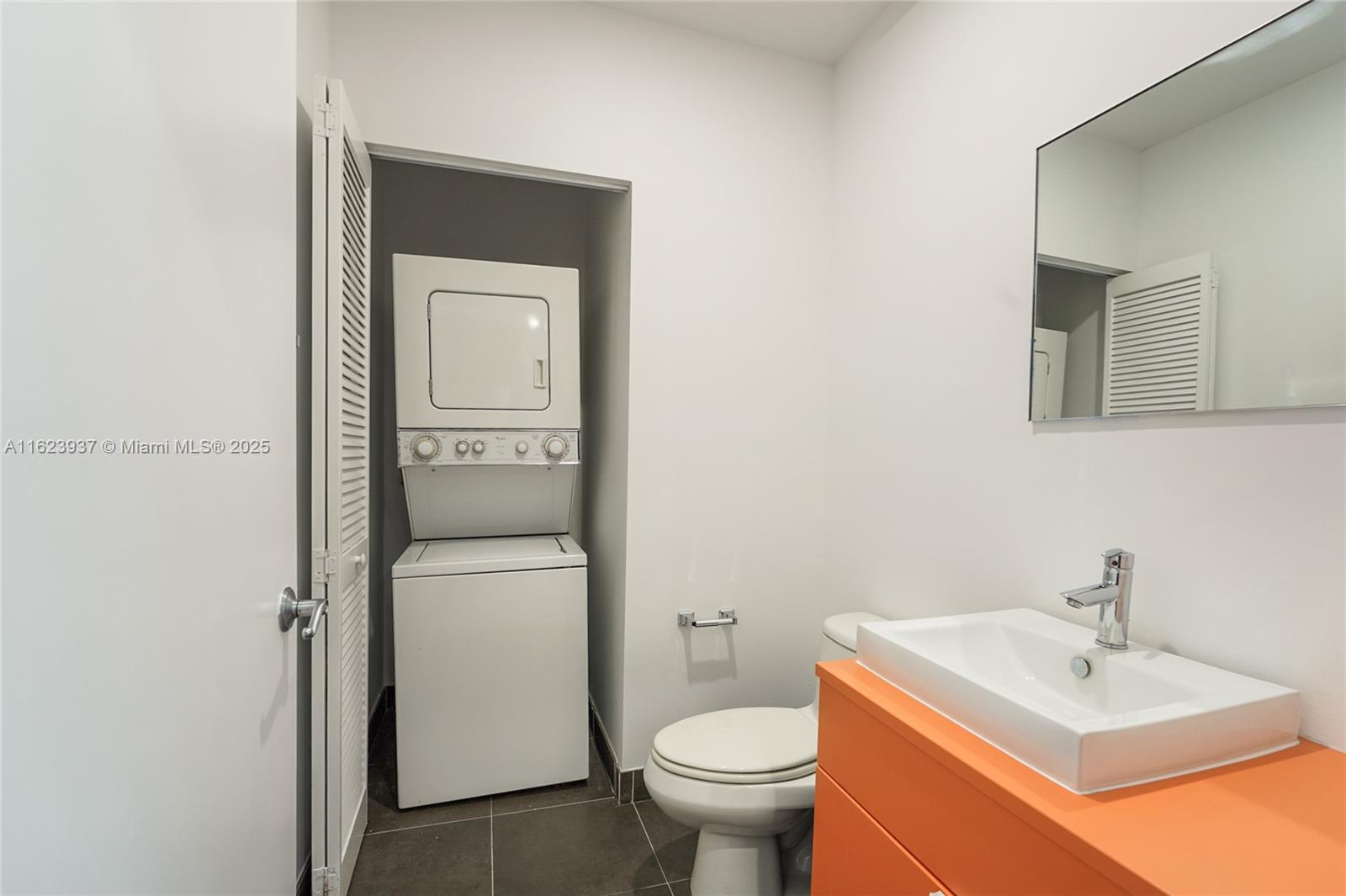 2100 Park Ave 108 Property Photo 16