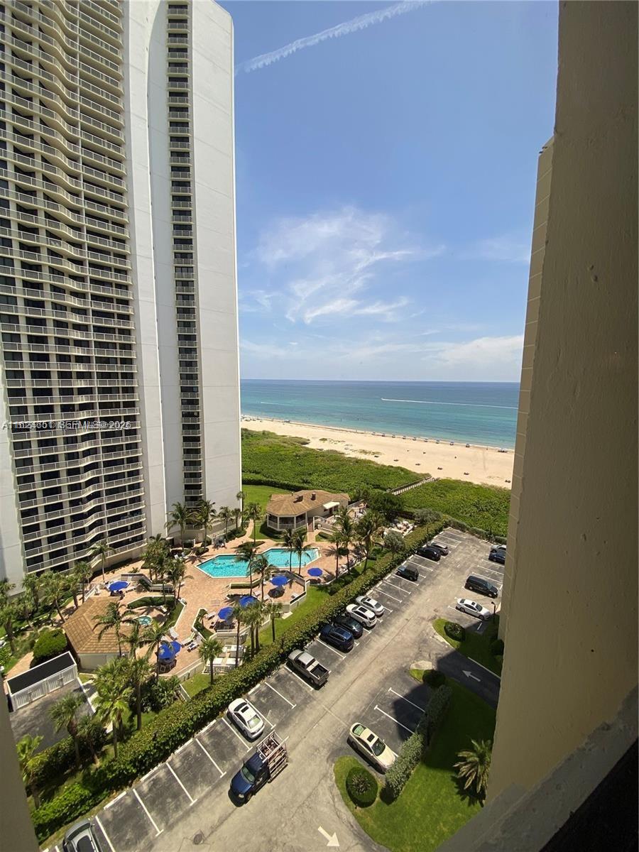 2800 N Ocean Dr B-15c Property Photo 29