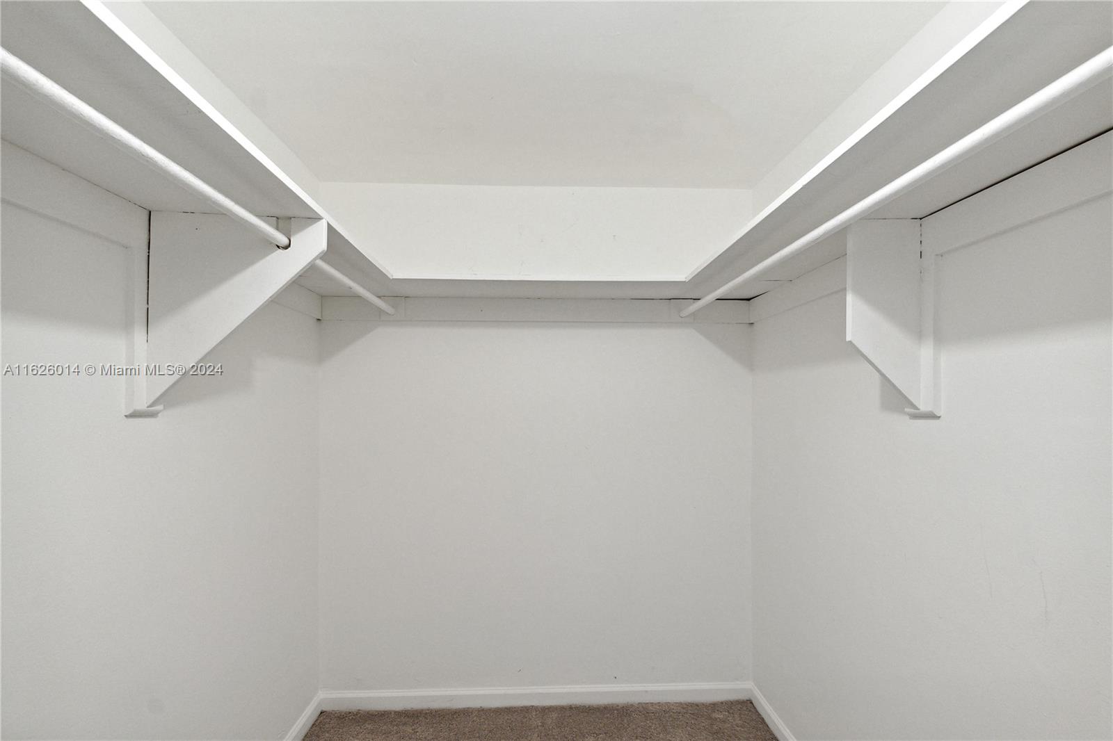 1000 West Ave 821 Property Photo 8