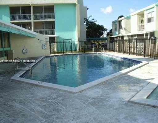 2017 Nw 46th Av 104 Property Photo 3
