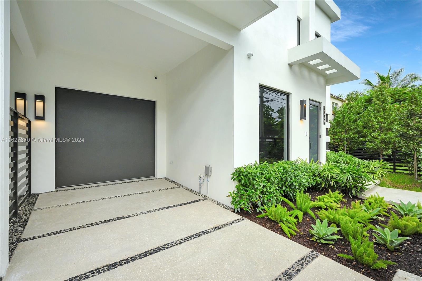 3224 Elizabeth St Property Photo 7