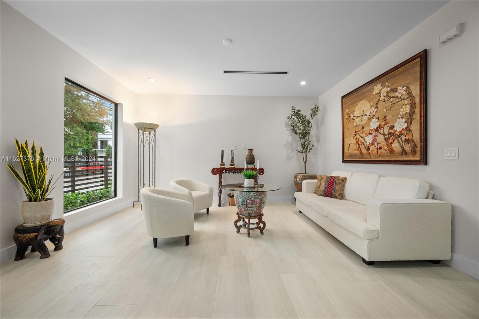3224 Elizabeth St Property Photo 11