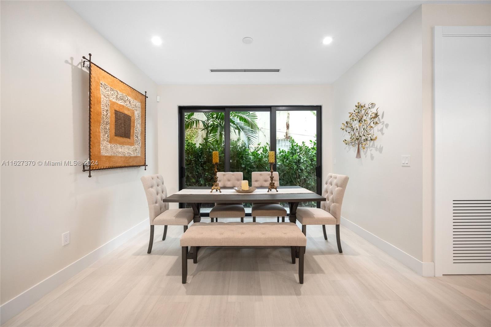 3224 Elizabeth St Property Photo 21