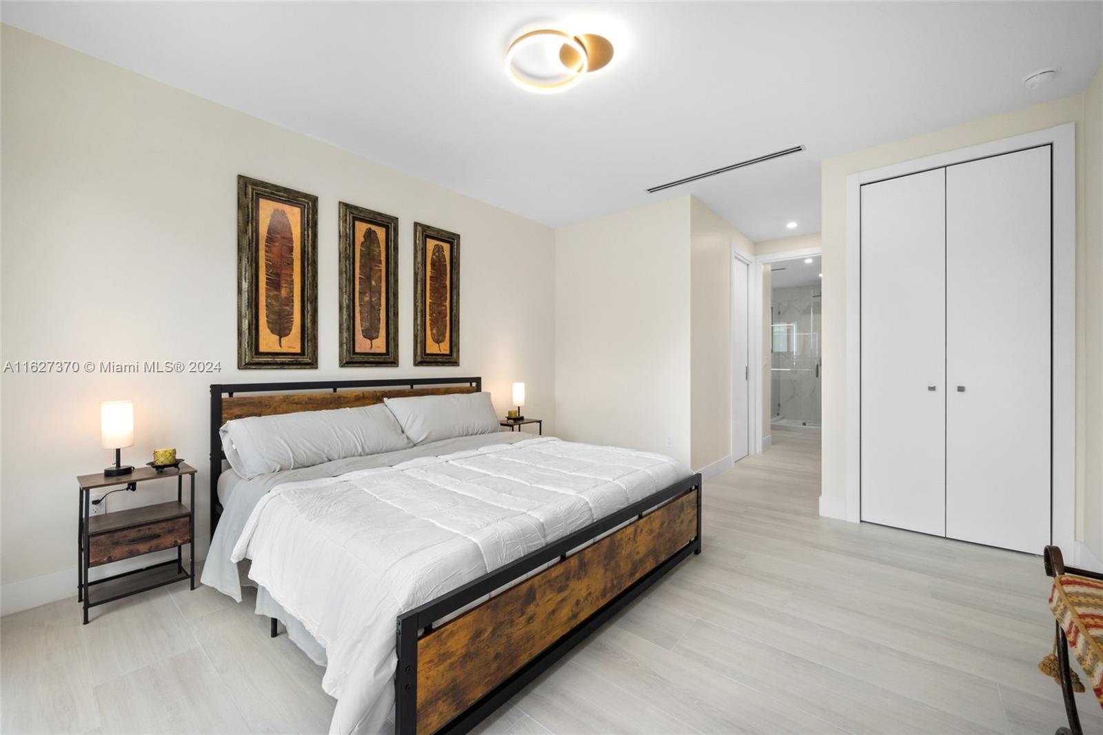 3224 Elizabeth St Property Photo 44