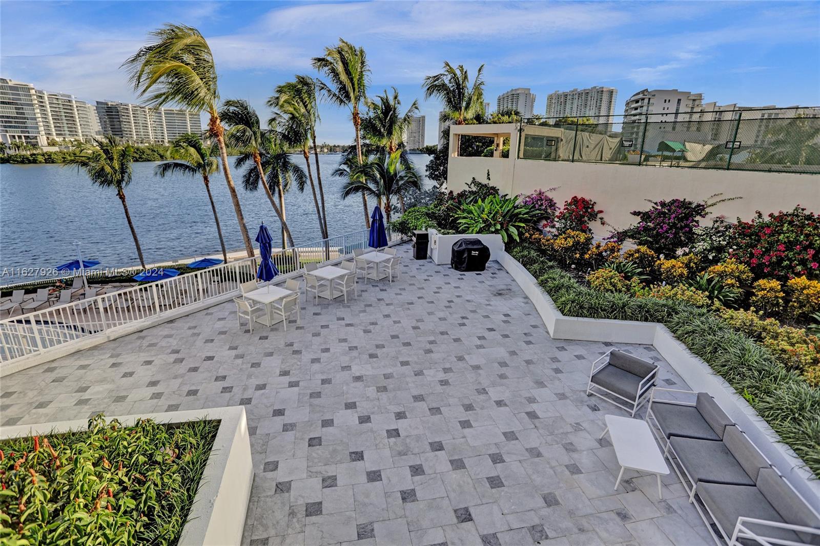 3370 Hidden Bay Dr 2114 Property Photo 34
