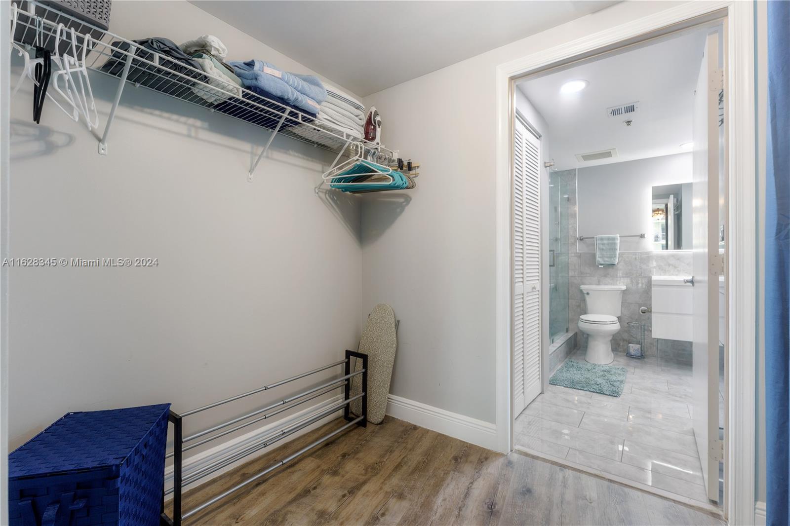 1750 N Bayshore Dr 1405 Property Photo 24