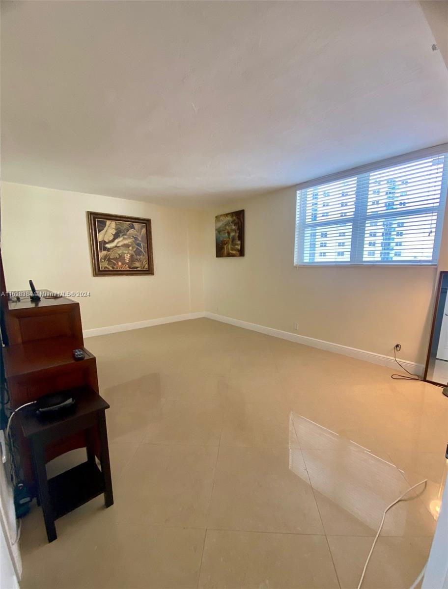 3001 S Ocean Dr 829 Property Photo 14