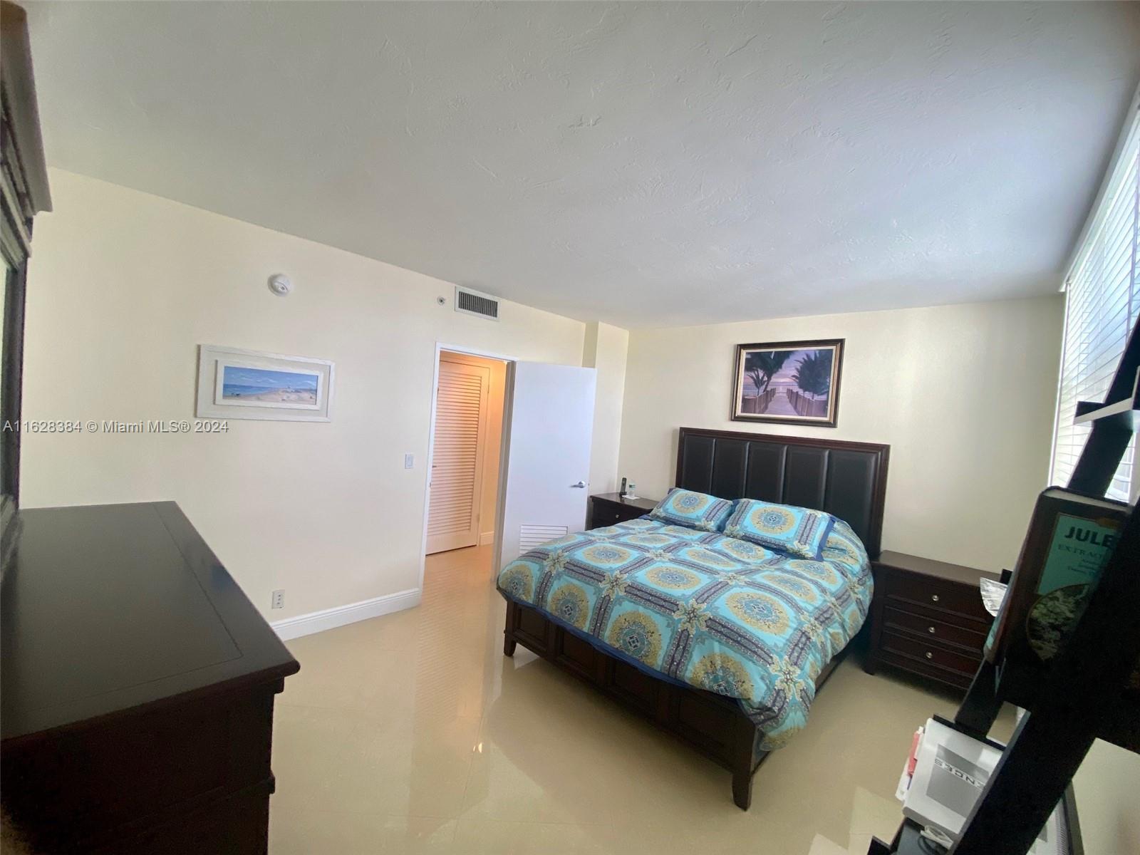 3001 S Ocean Dr 829 Property Photo 15