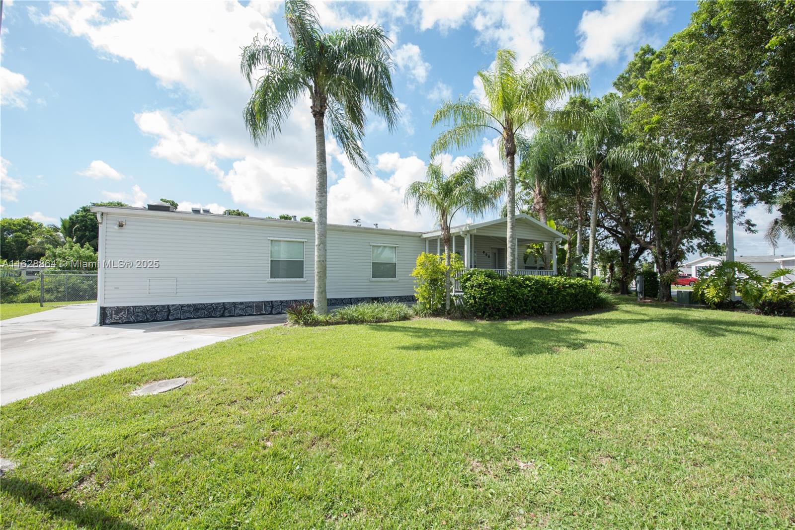 35303 Sw 180 Av #322 & 321 Property Photo 26
