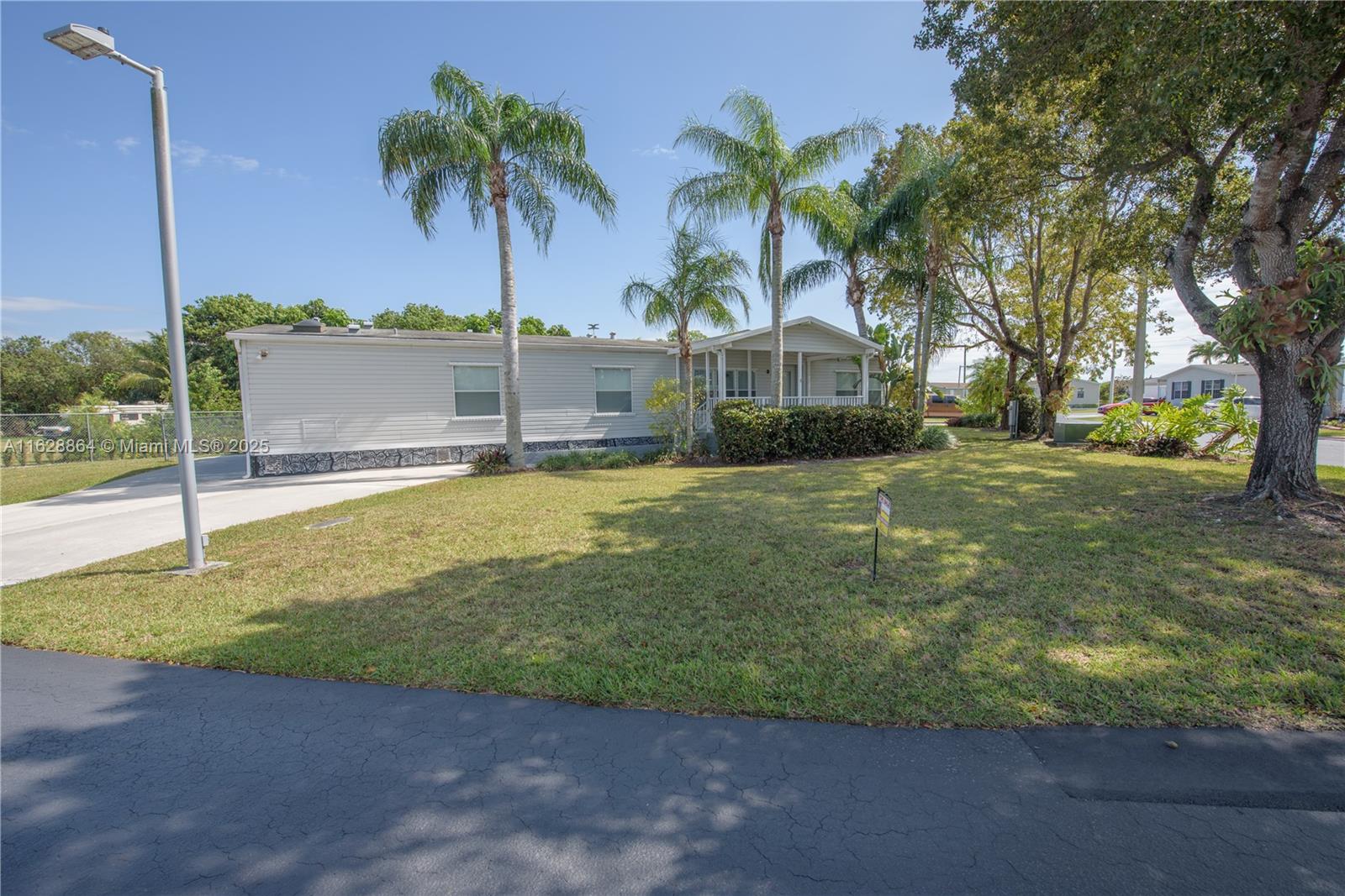 35303 Sw 180 Av #322 & 321 Property Photo 48