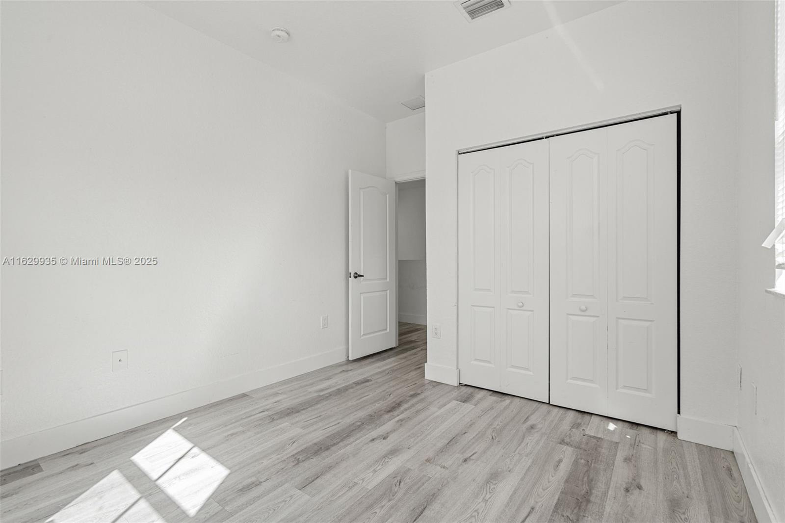 3911 Ne 13th Dr Property Photo 24