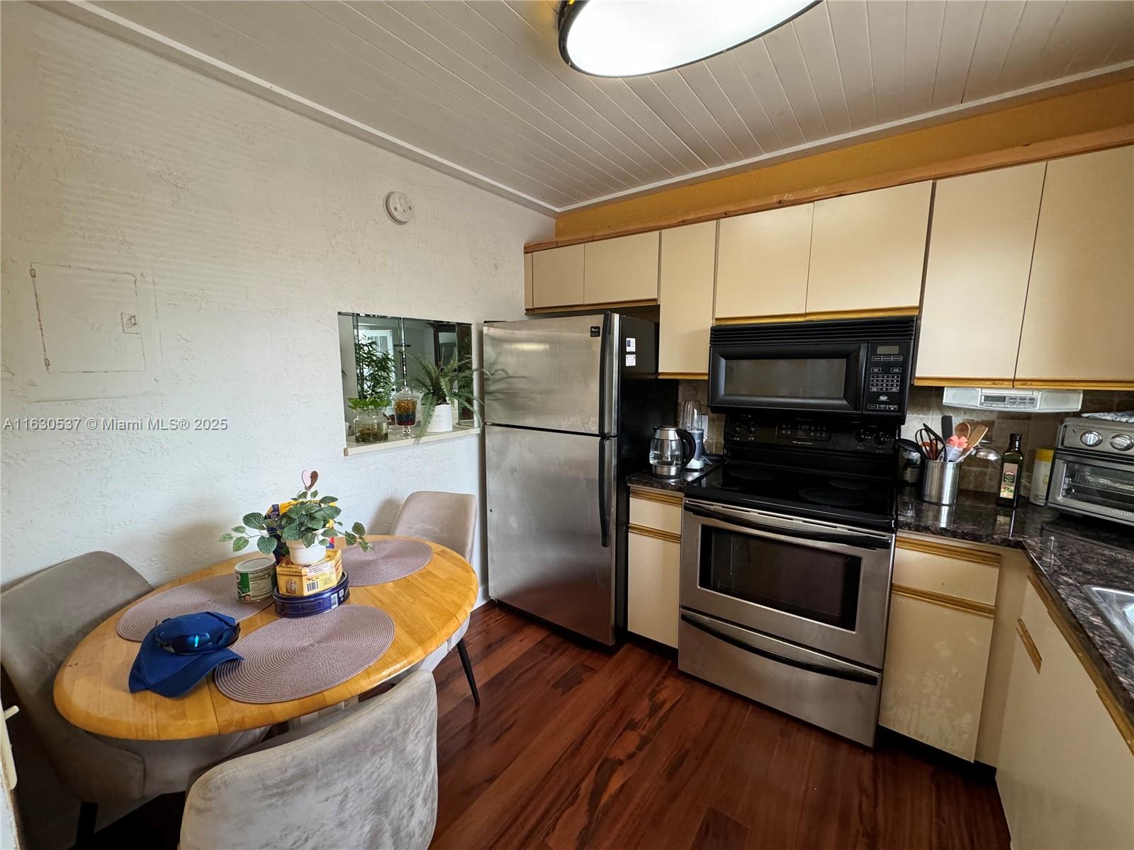 9581 Sunrise Lakes Blvd 309 Property Photo 43