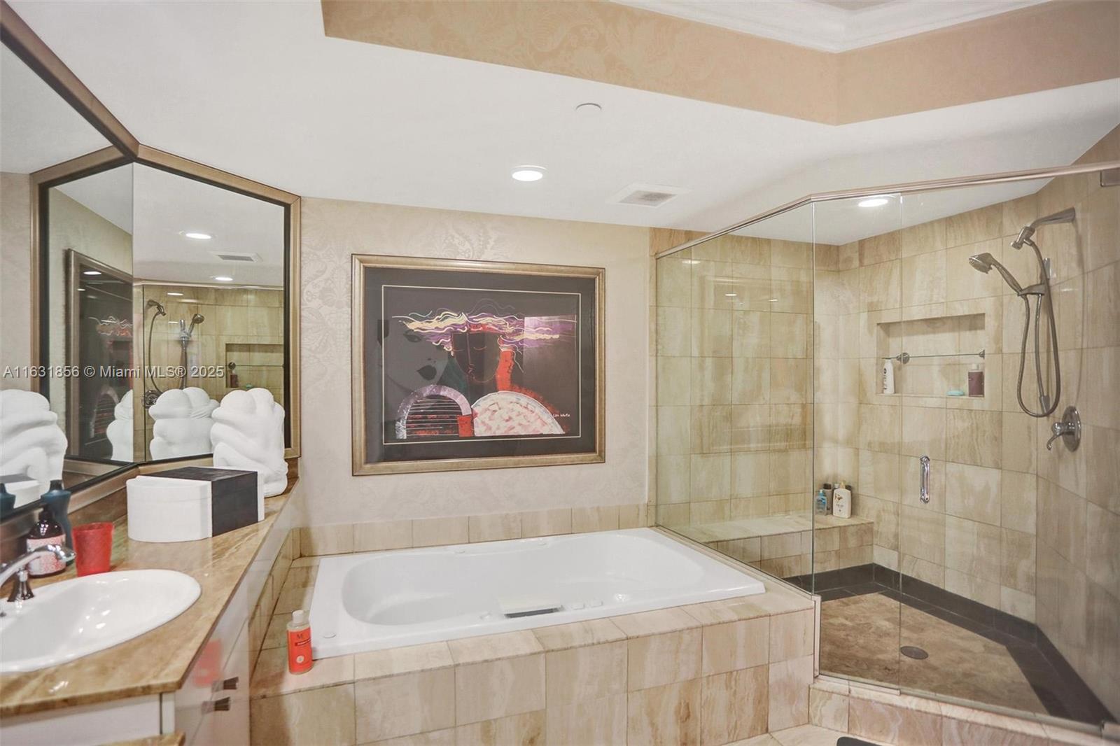 21050 Point Pl 403 Property Photo 19