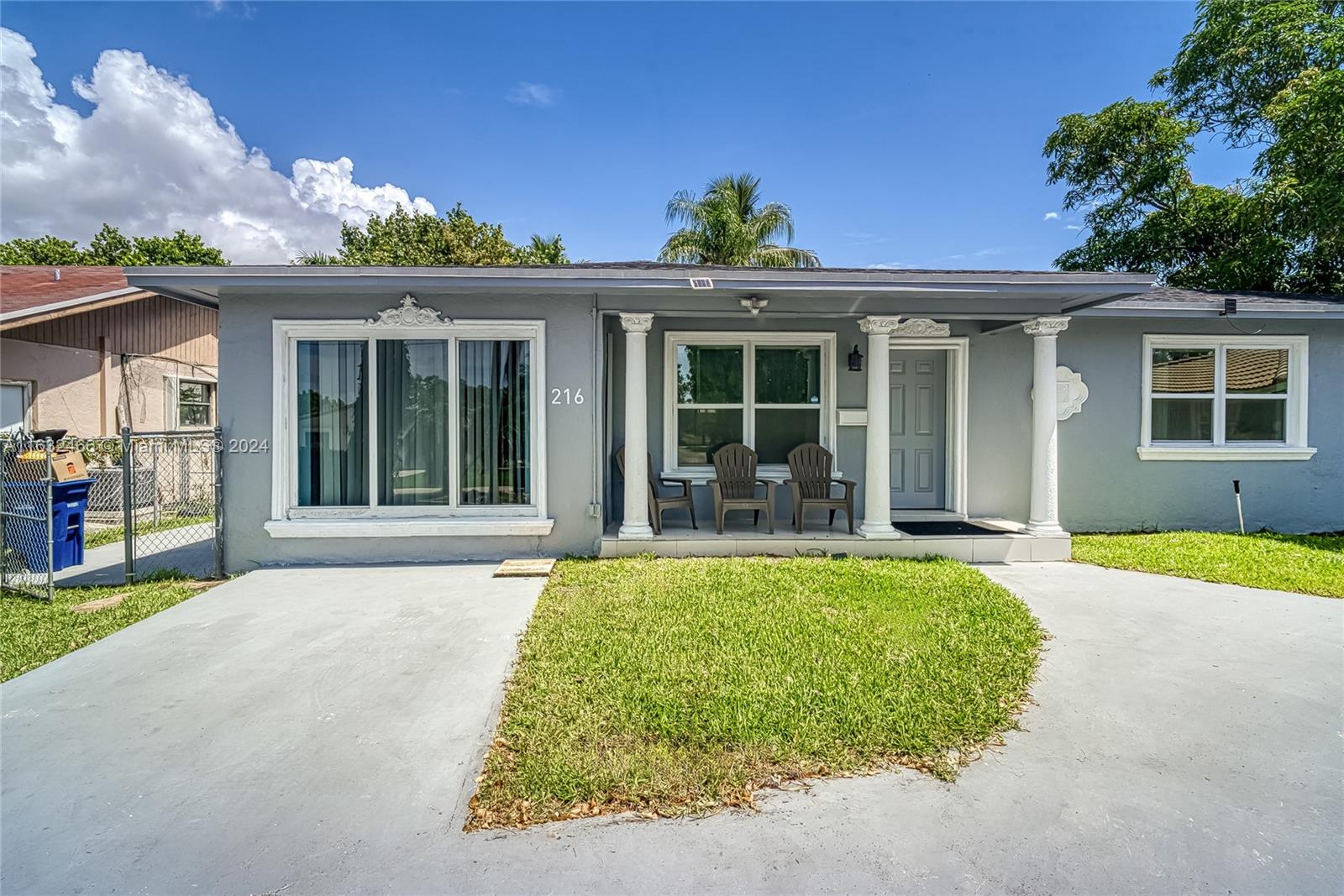 216 SW 6th St