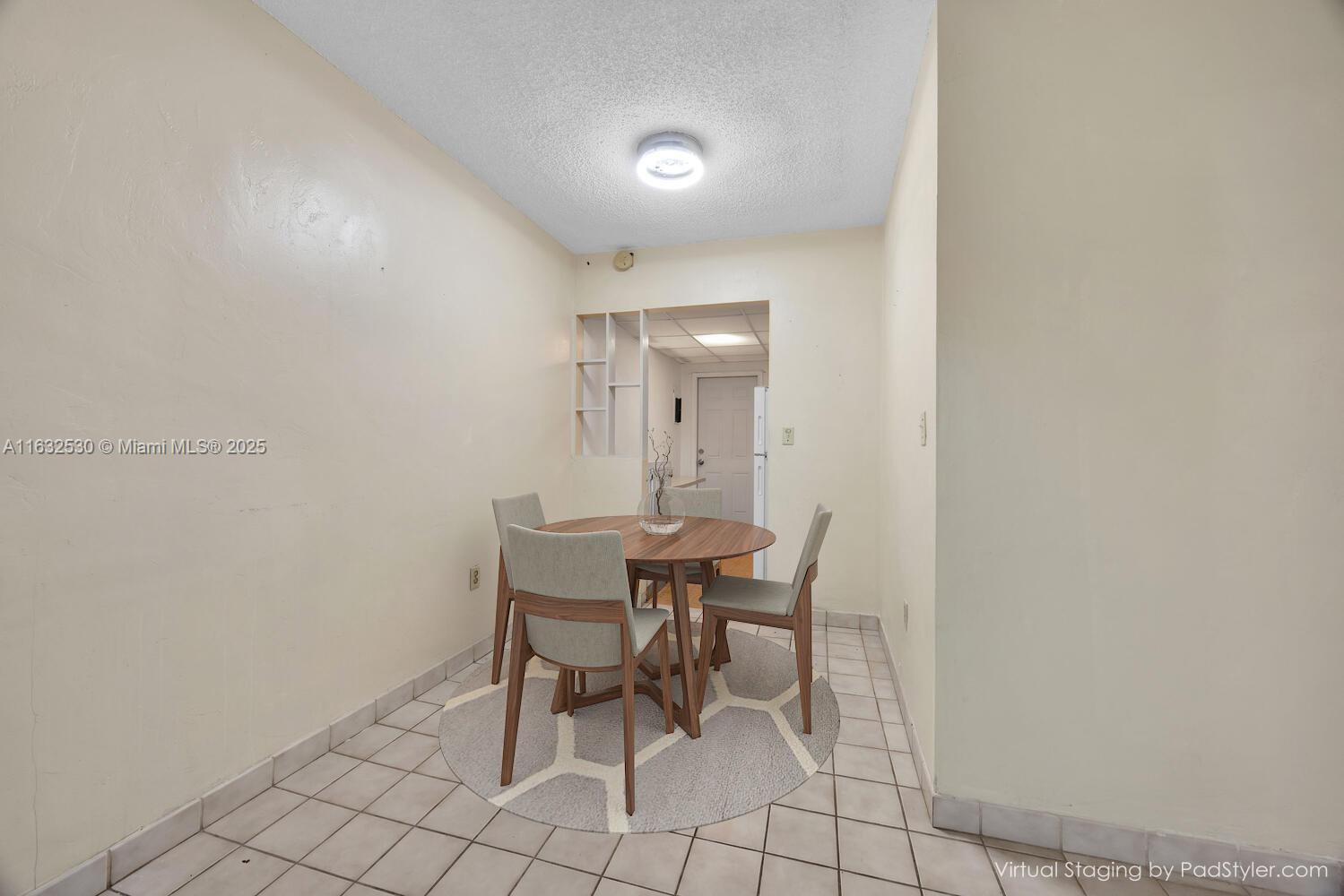 3531 Sw 10th St 5b Property Photo 7