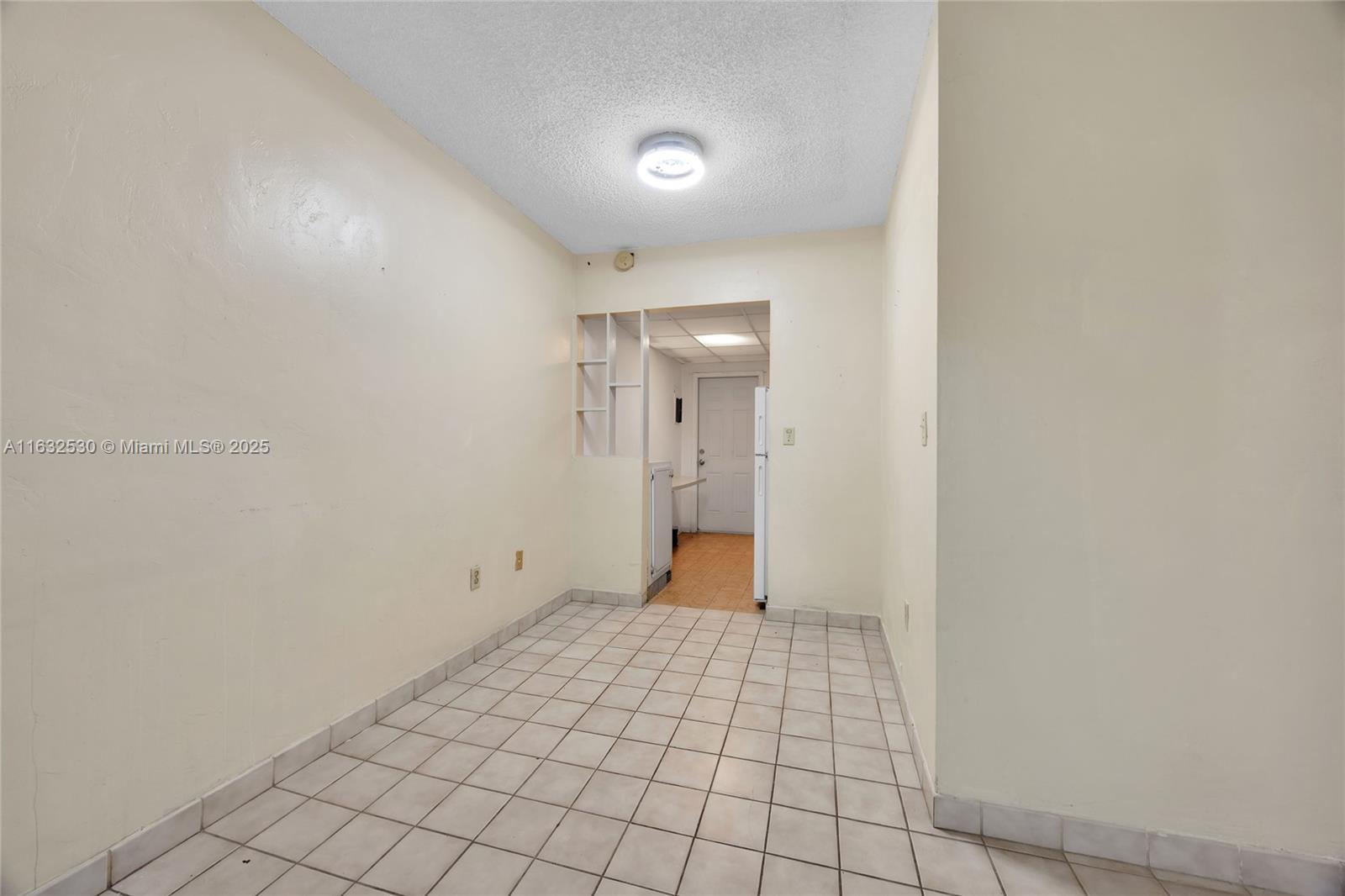 3531 Sw 10th St 5b Property Photo 8
