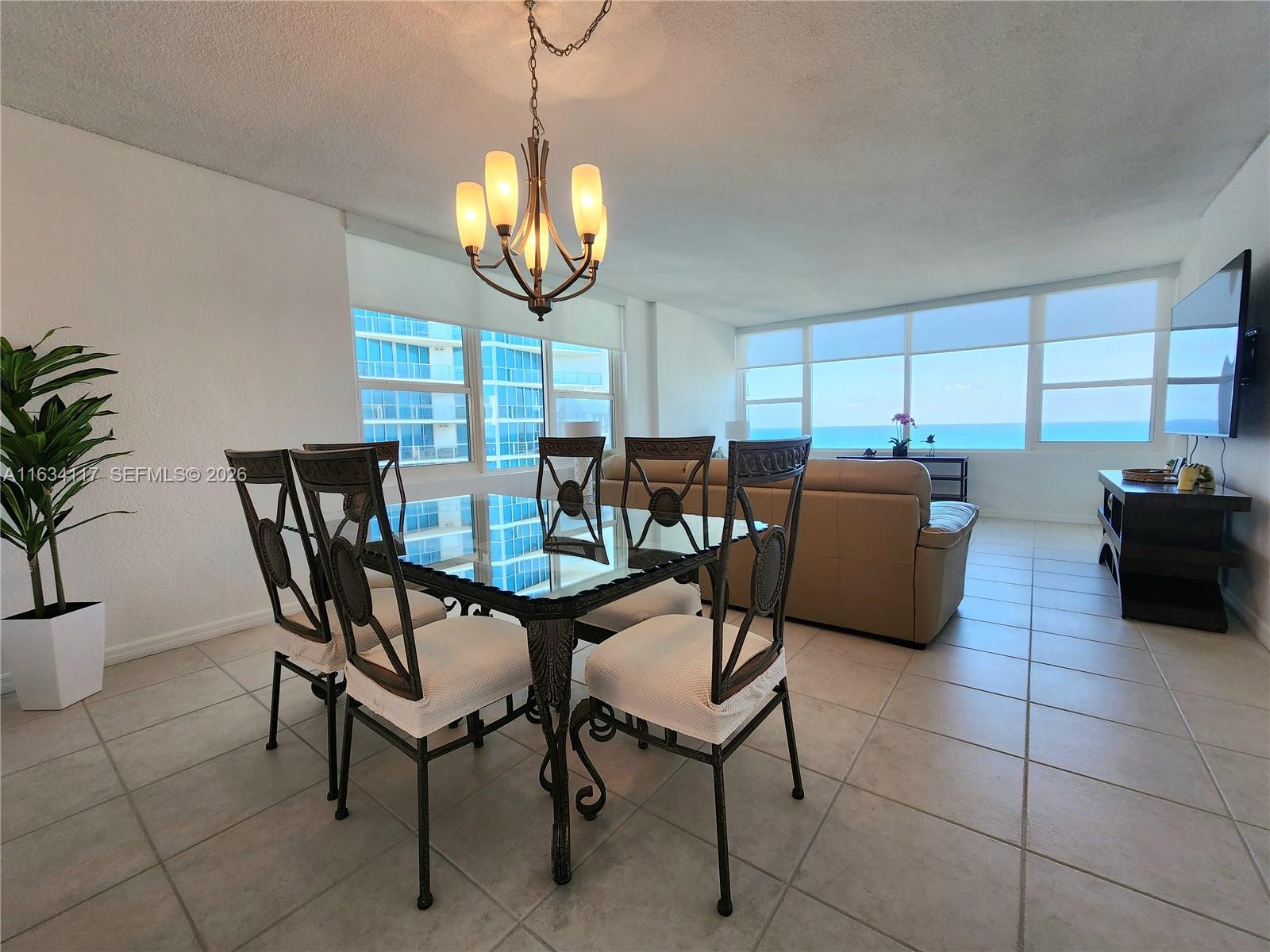 3505 S Ocean Dr 1406 Property Photo 8