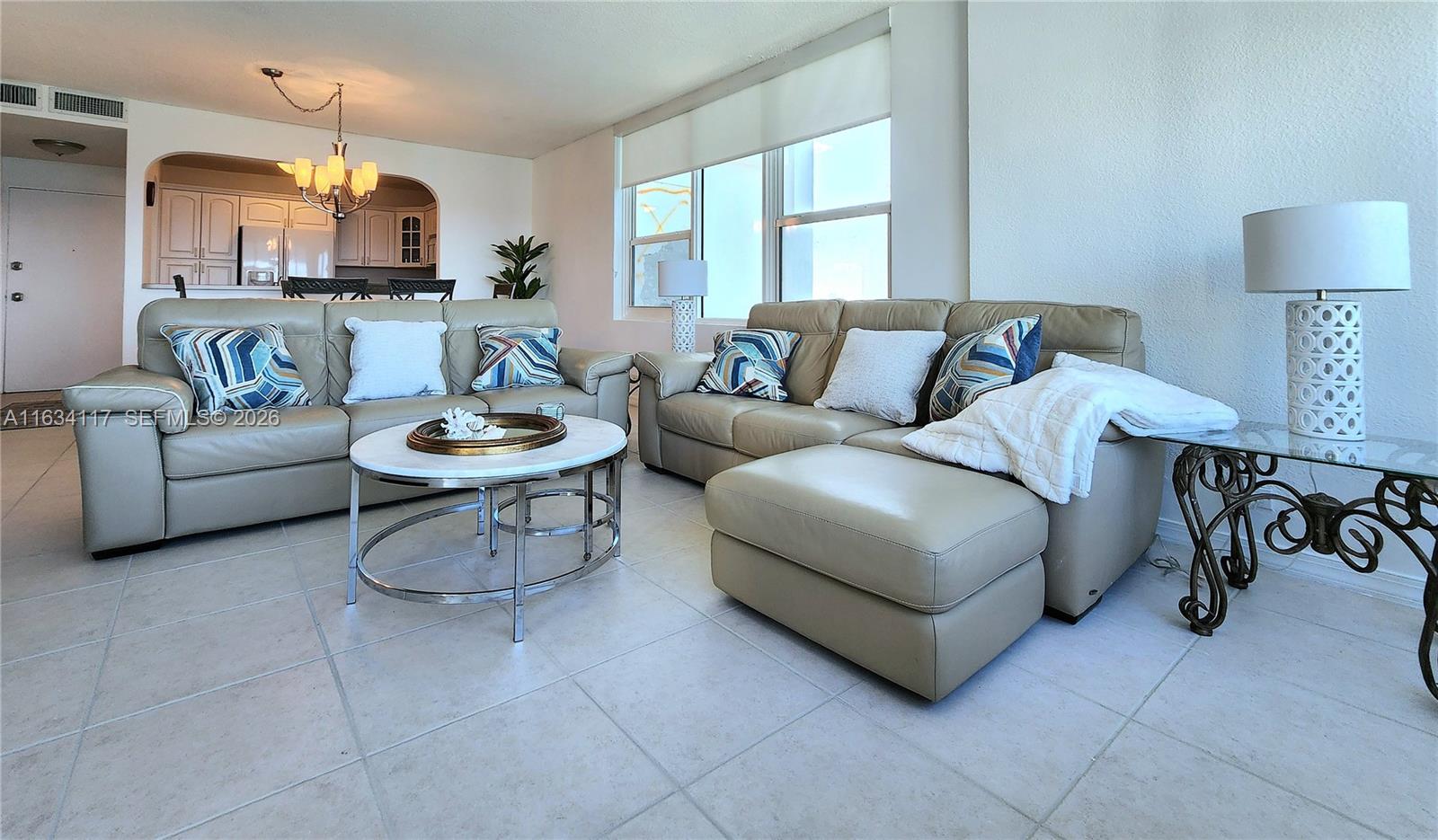 3505 S Ocean Dr 1406 Property Photo 9
