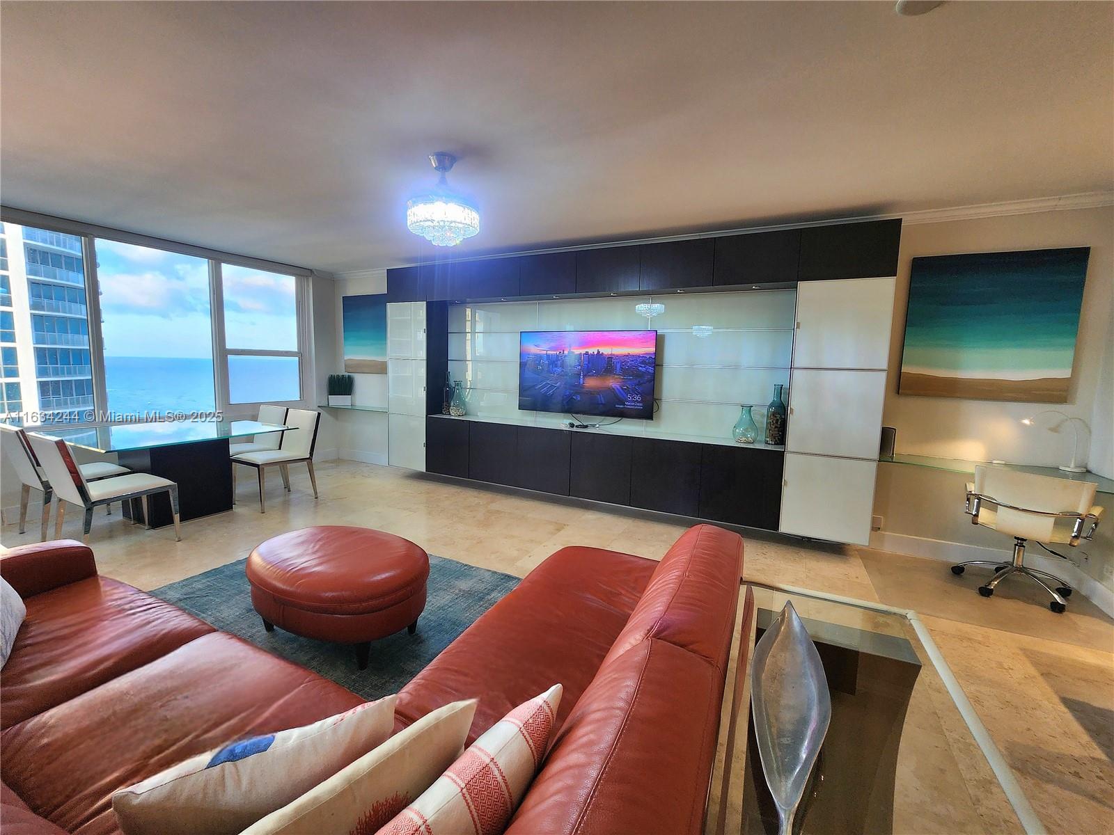 3505 S Ocean Dr 1409 Property Photo 4