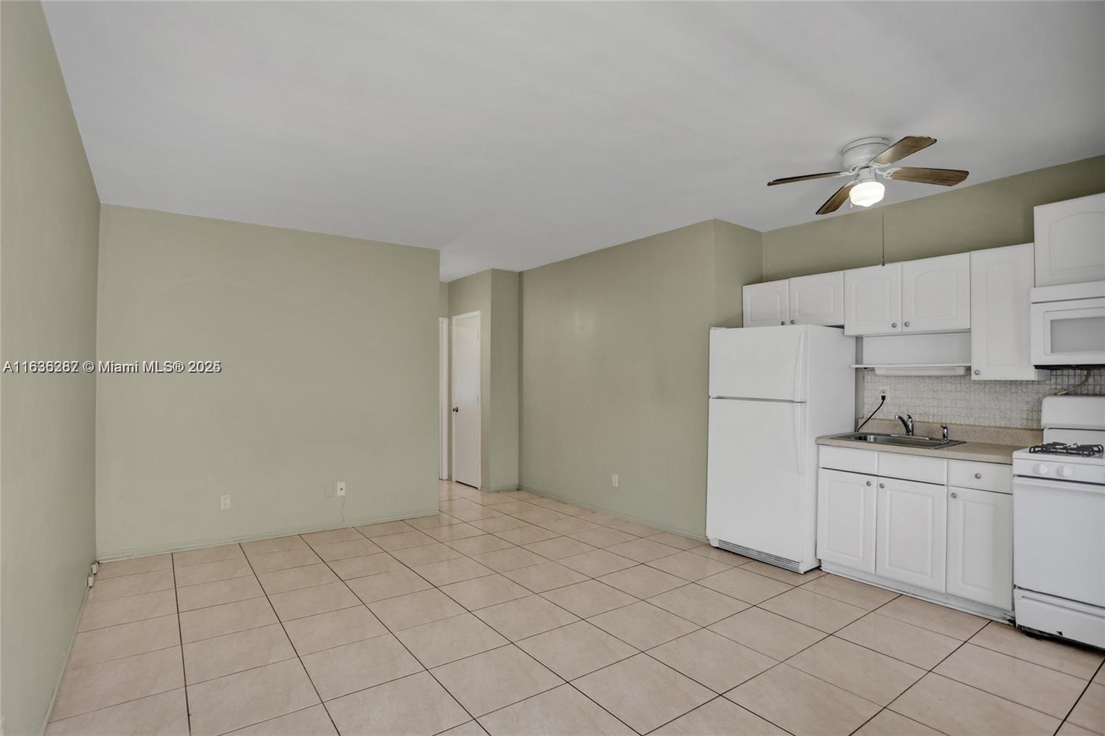 6856 Abbott Ave Property Photo 6