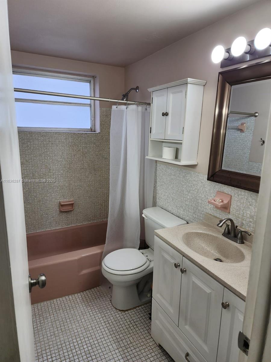 6856 Abbott Ave Property Photo 27