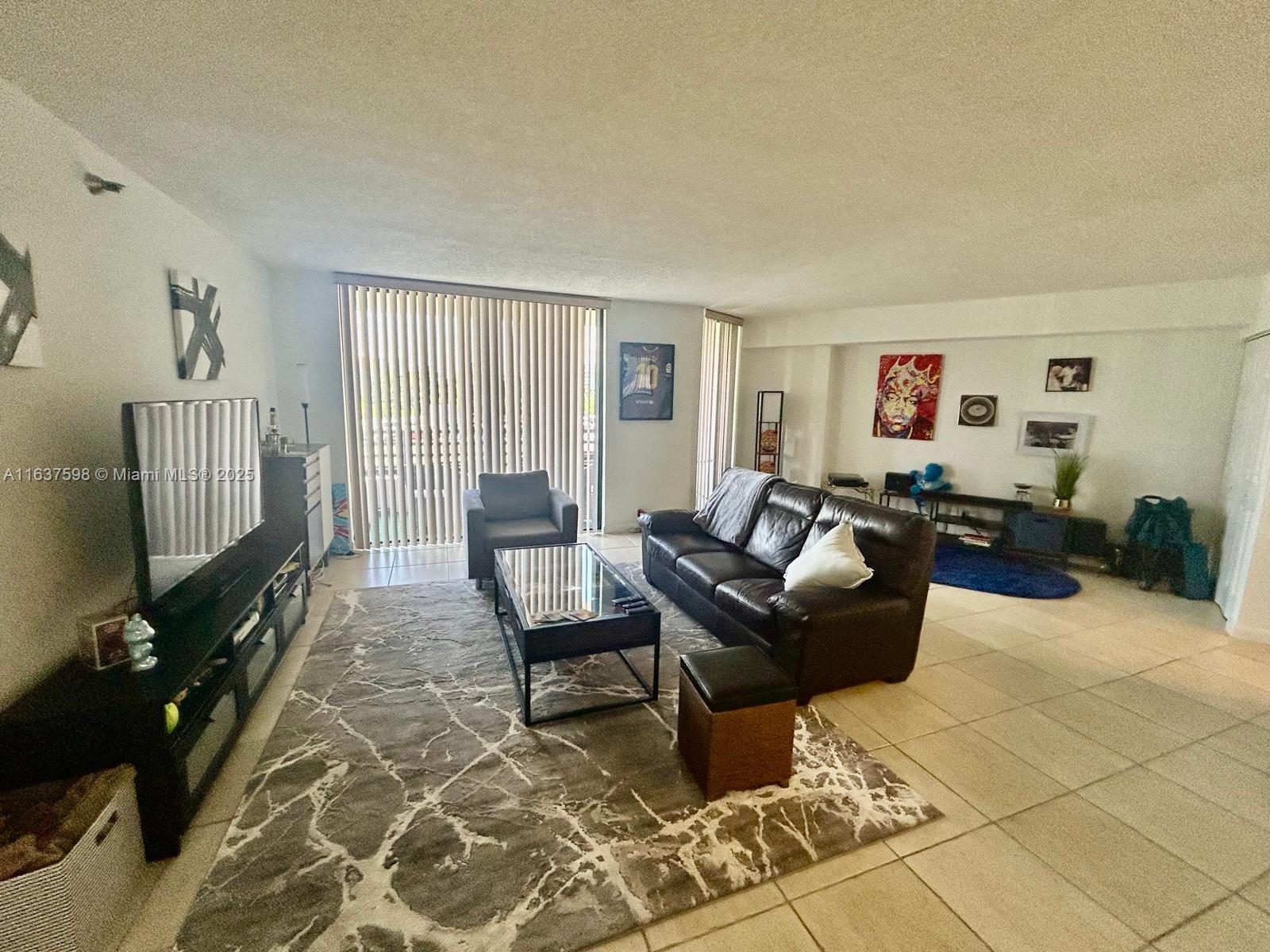 3300 NE 191st St 515 Picture