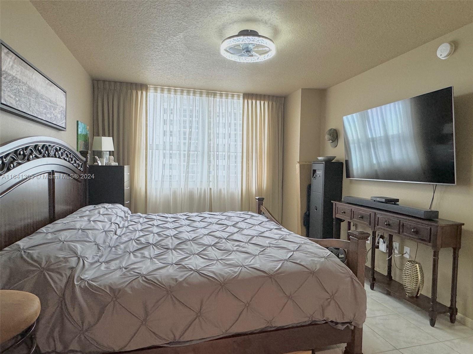 2080 S Ocean Dr 1607 Property Photo 9