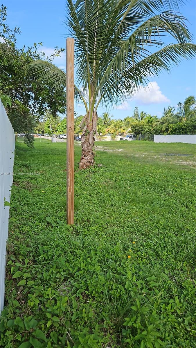 10924 Nw 18th Ave Property Photo 4