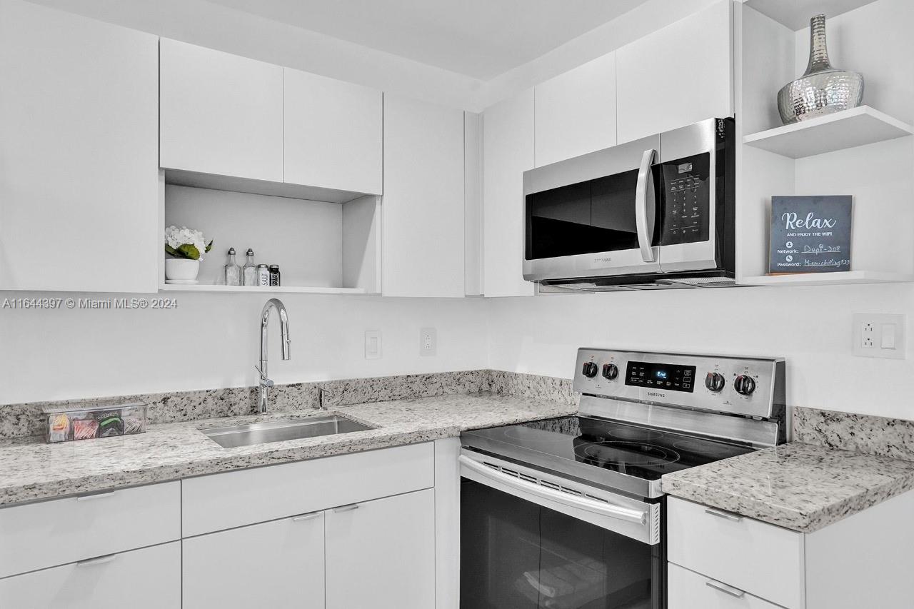 208 Se 4th St 1-2 Property Photo 11