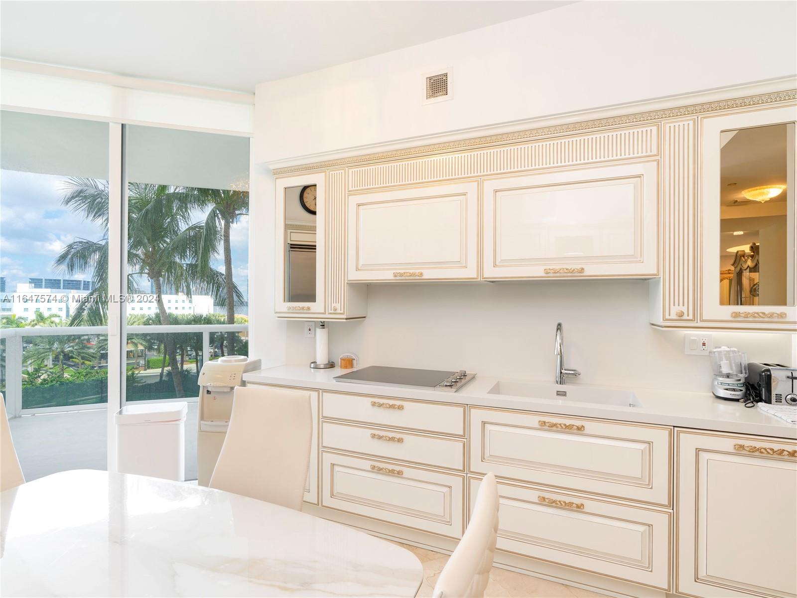 18101 Collins Ave 601 Property Photo 13