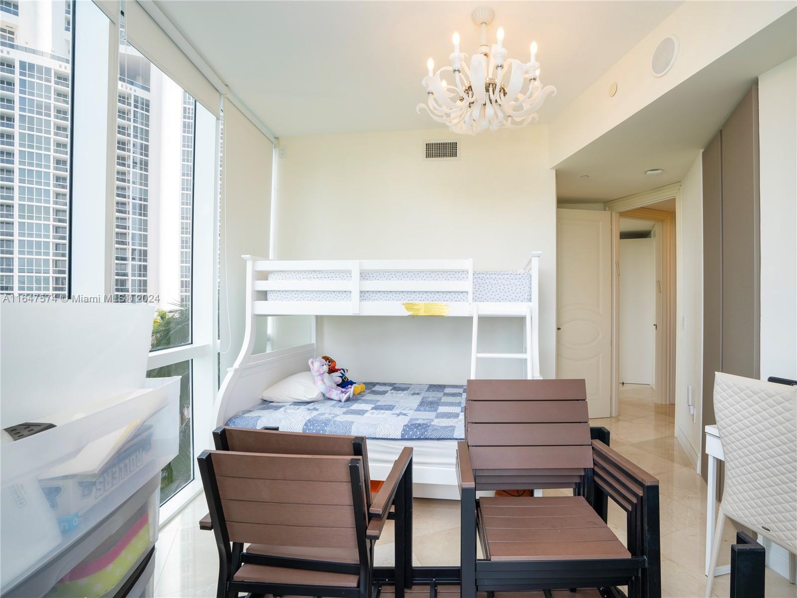 18101 Collins Ave 601 Property Photo 18