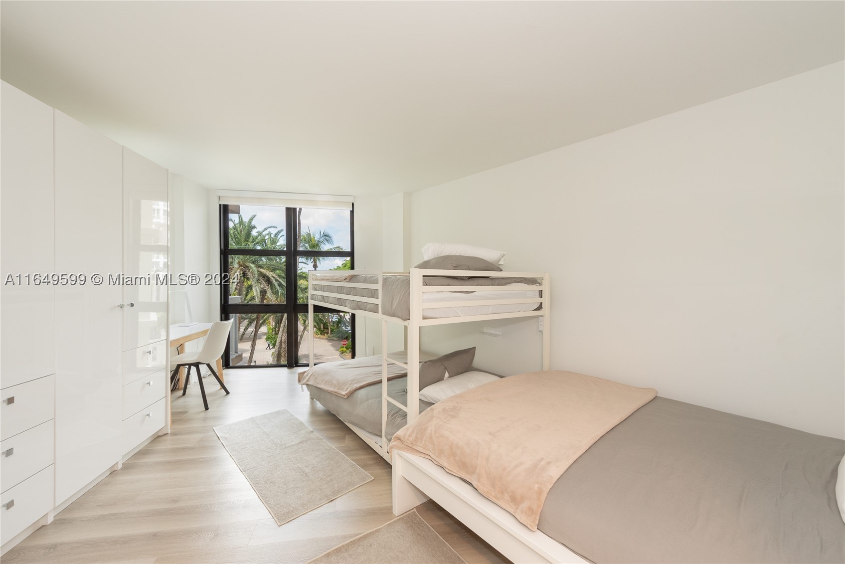 1111 Crandon Blvd A306 Property Photo 19