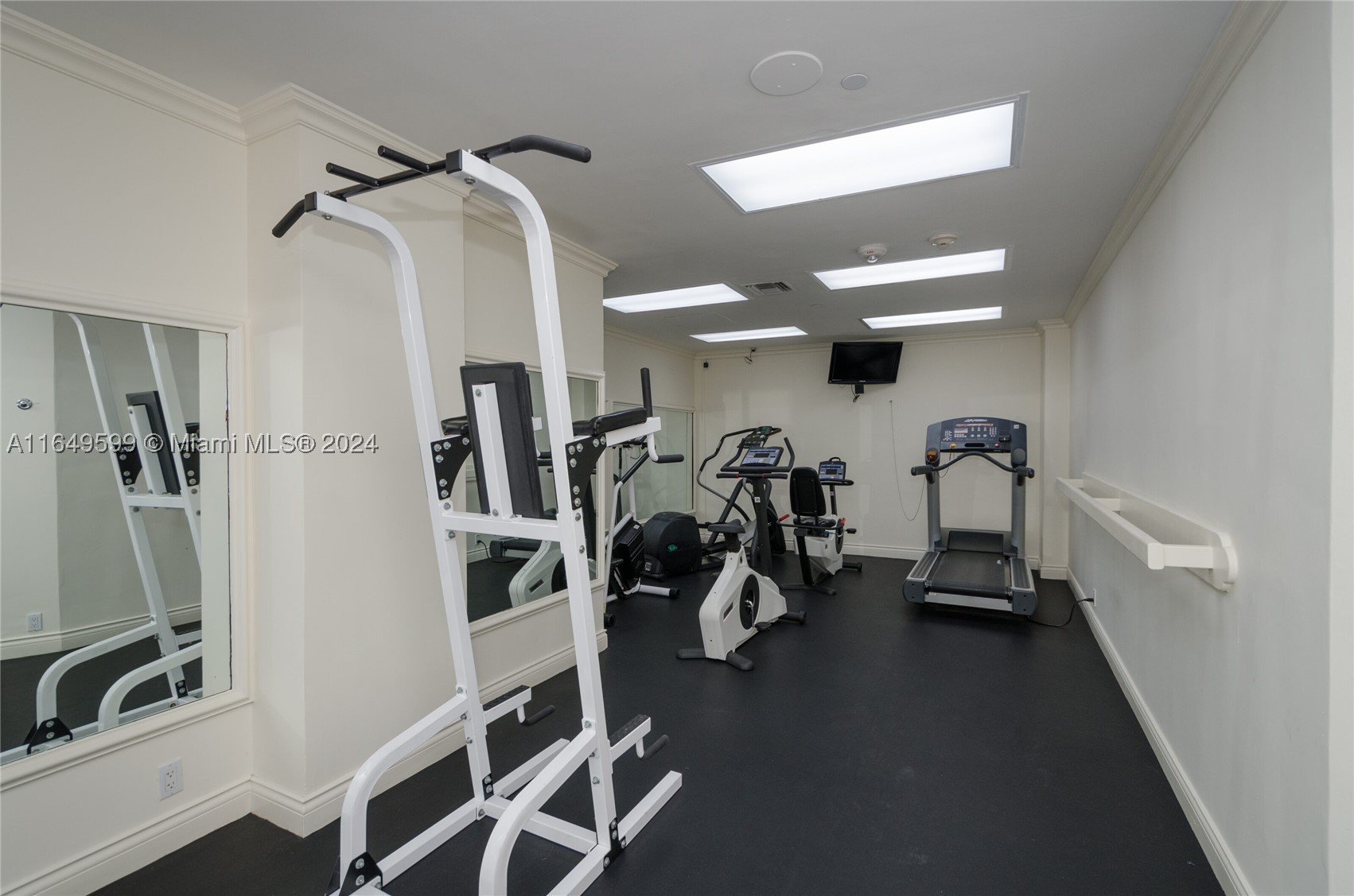 1111 Crandon Blvd A306 Property Photo 23