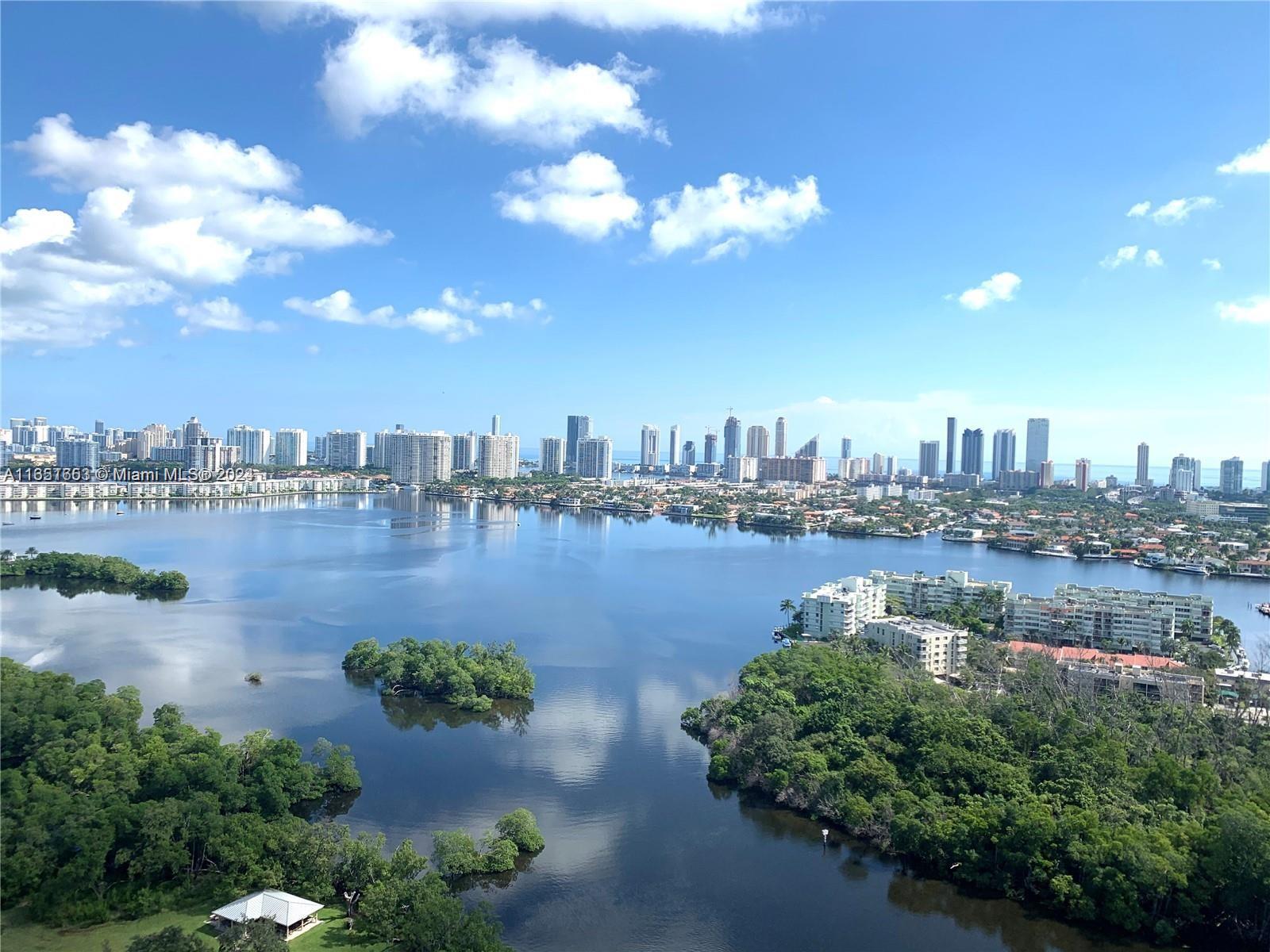 16385 Biscayne Blvd 1201 Property Photo 3