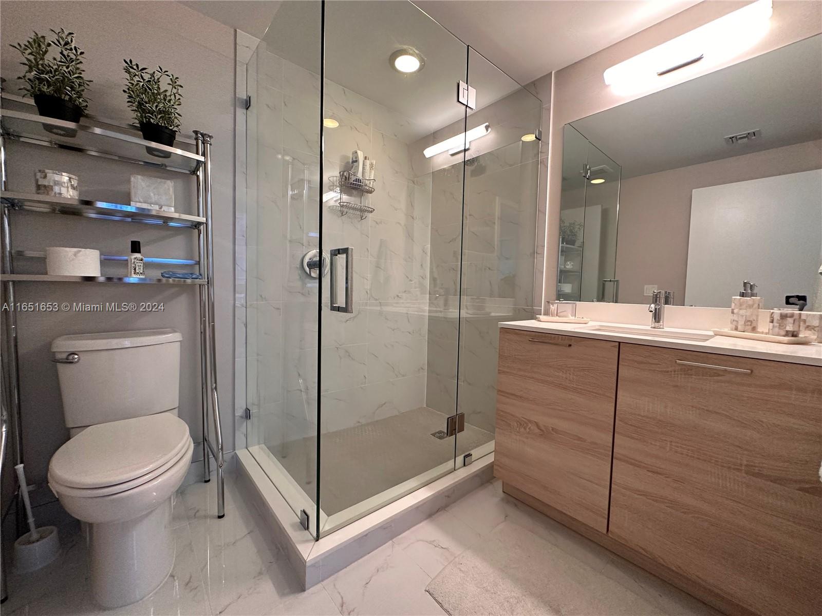 16385 Biscayne Blvd 1201 Property Photo 30