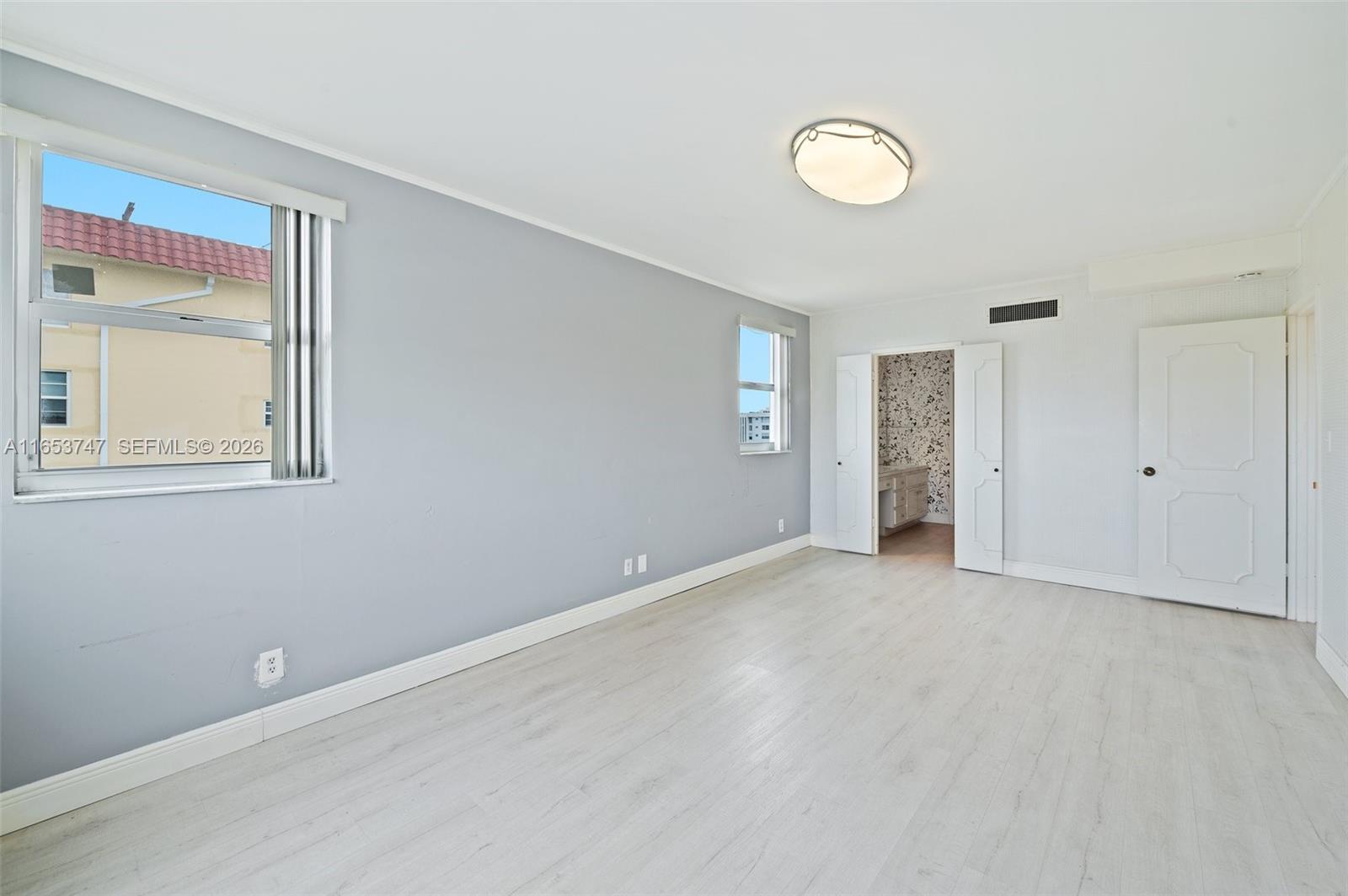 9381 E Bay Harbor Dr 603s Property Photo 23