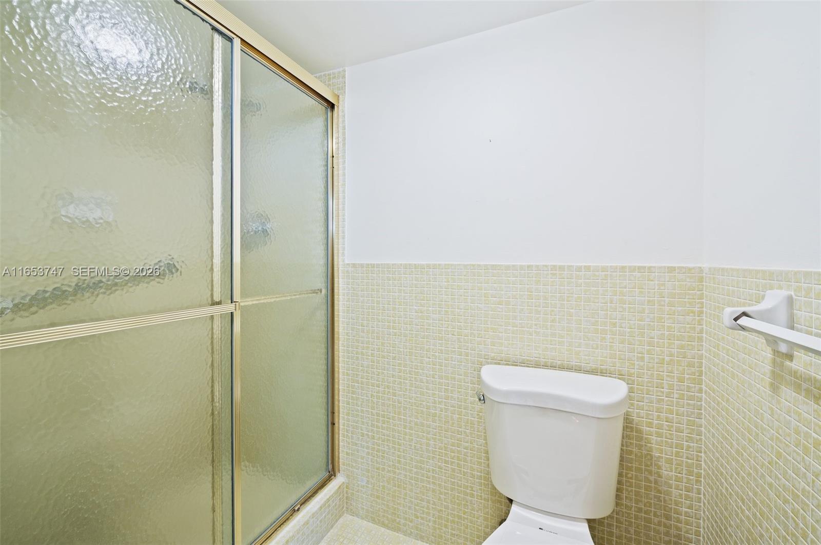 9381 E Bay Harbor Dr 603s Property Photo 25
