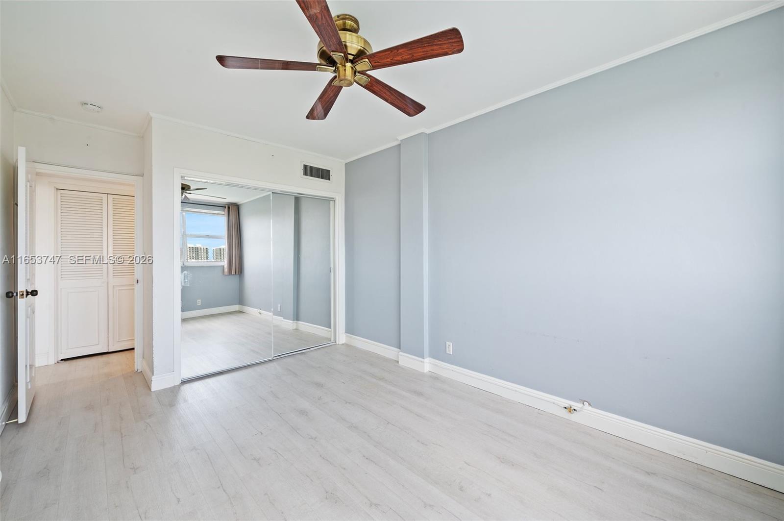 9381 E Bay Harbor Dr 603s Property Photo 28