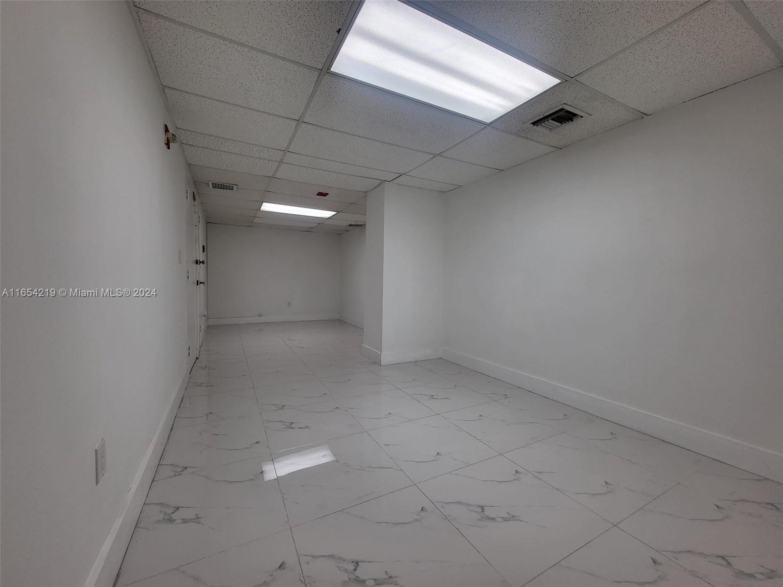 13499 Biscayne Blvd #cu203 Property Photo 2
