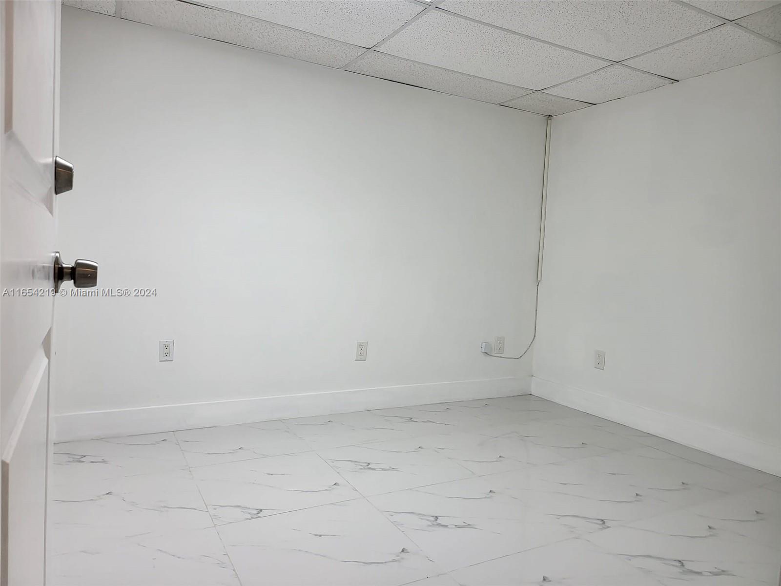 13499 Biscayne Blvd #cu203 Property Photo 5