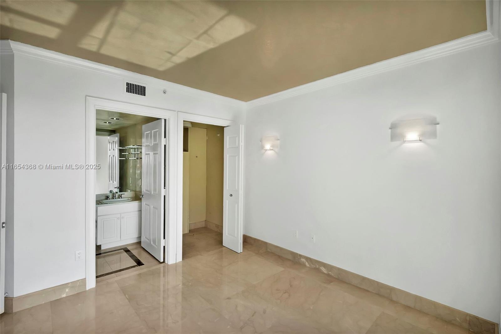 3370 Hidden Bay Dr 2708 Property Photo 35