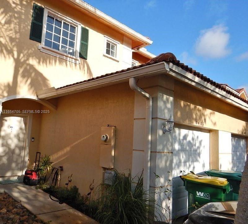 6407 Catalina Ln 6407 Property Photo 4