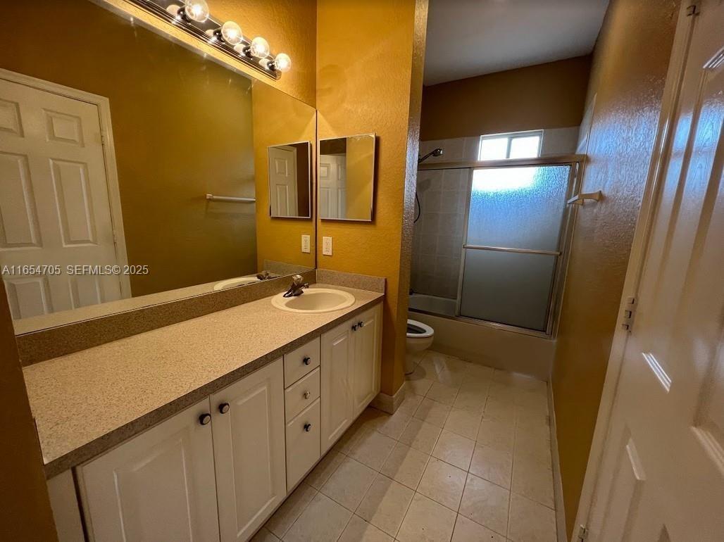 6407 Catalina Ln 6407 Property Photo 12