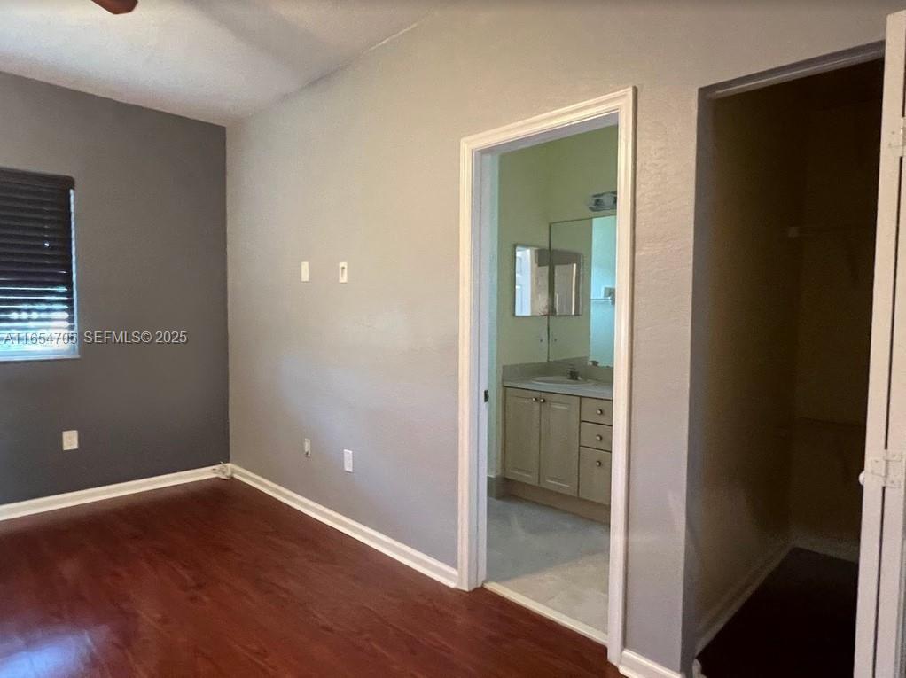 6407 Catalina Ln 6407 Property Photo 15