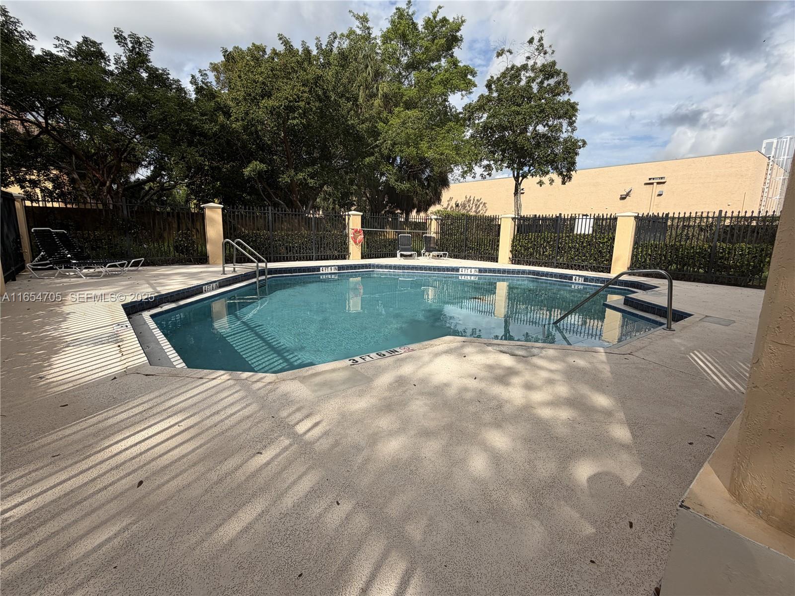 6407 Catalina Ln 6407 Property Photo 19