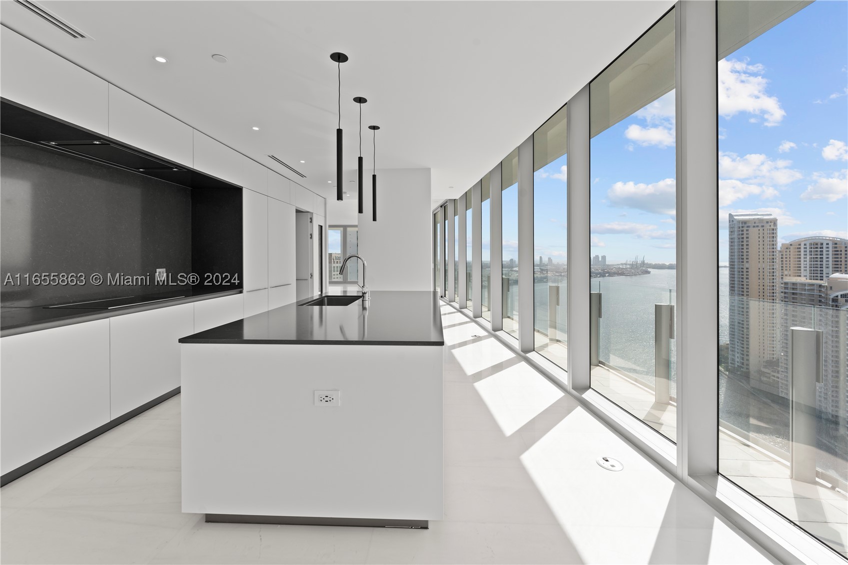 300 Biscayne Blvd Way 3201 Property Photo 6