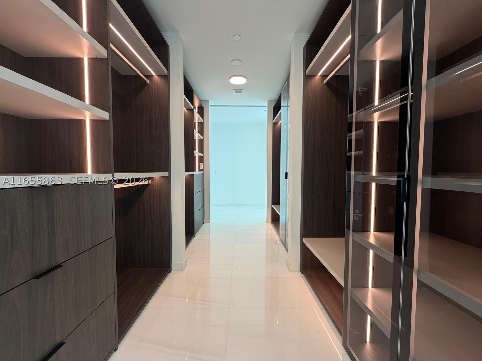 300 Biscayne Blvd Way 3201 Property Photo 12