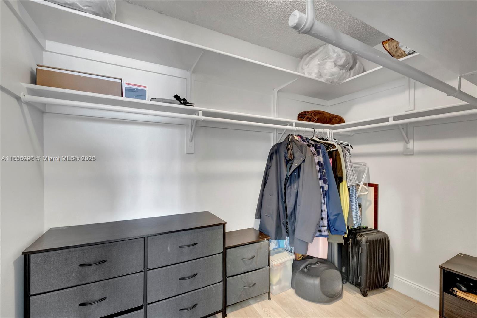3015 N Ocean Blvd 6a Property Photo 17