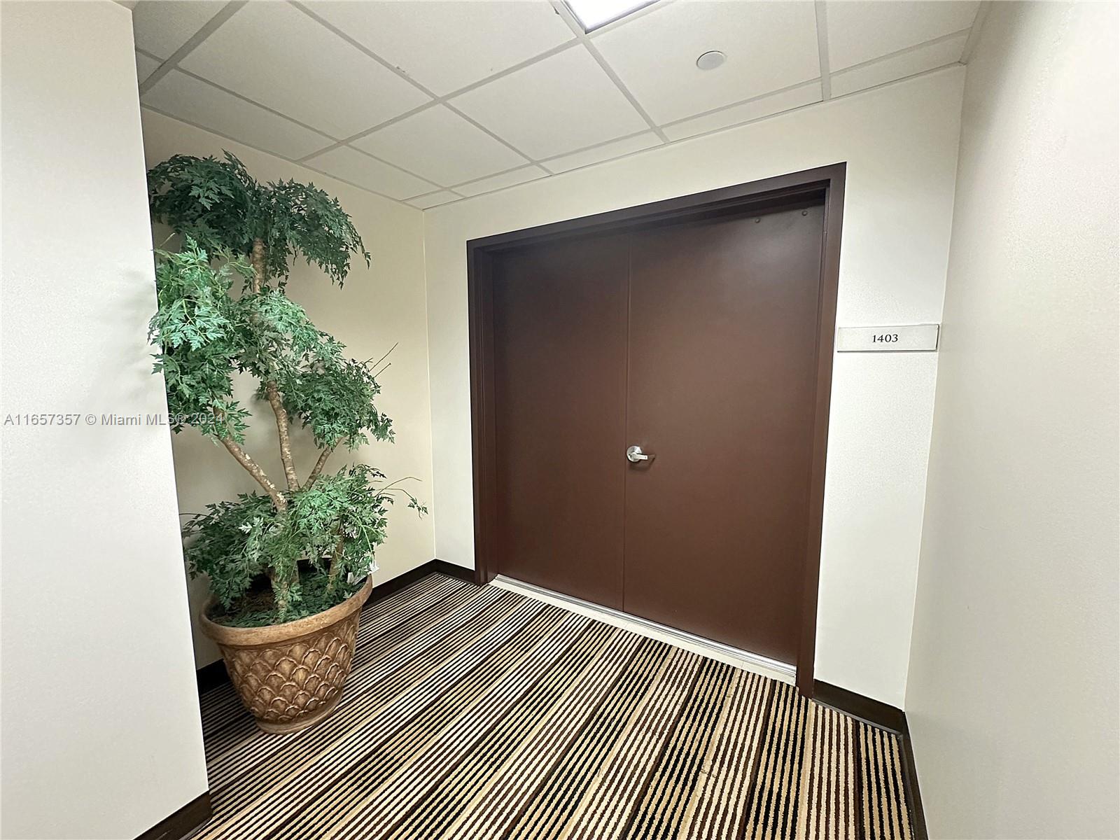 900 Biscayne Blvd O-1403 Property Photo 17